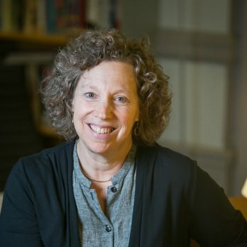 Elizabeth Reis